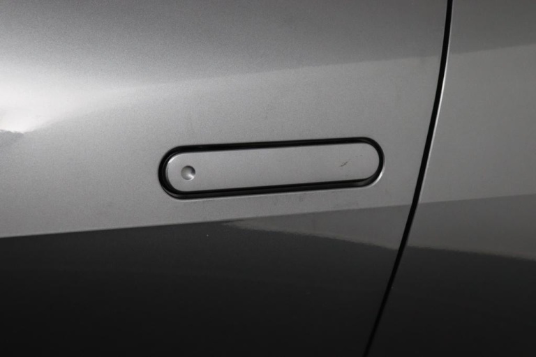 Toyota C-HR - 1.8 Hybrid 140 36