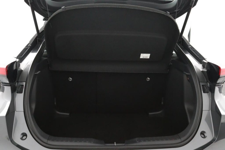 Toyota C-HR - 1.8 Hybrid 140 38