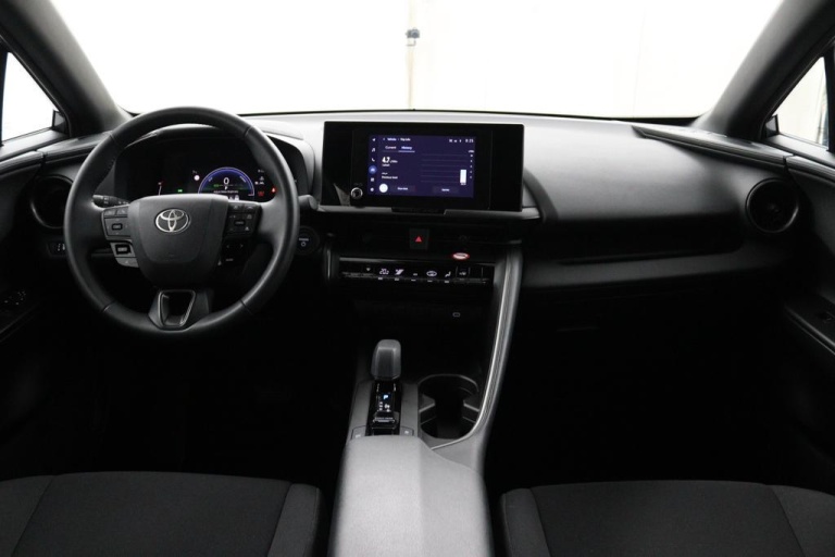 Toyota C-HR - 1.8 Hybrid 140 8