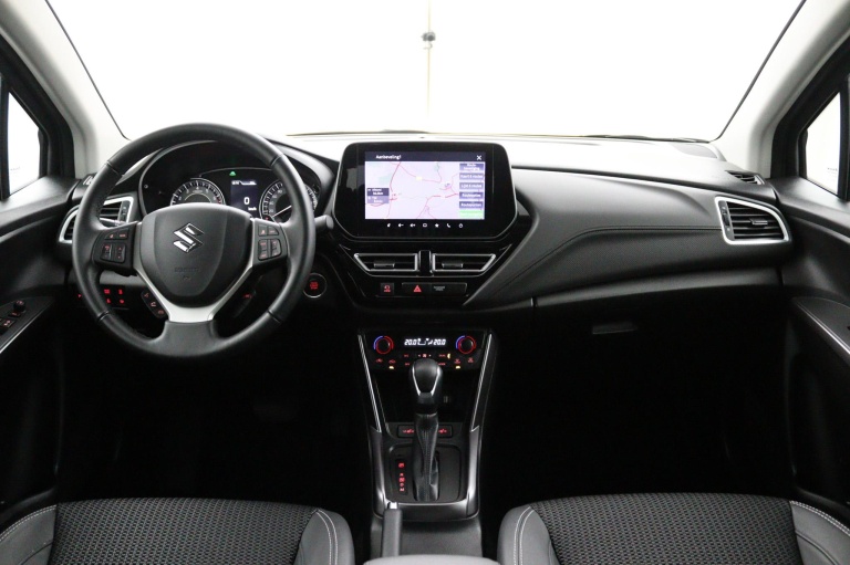 Suzuki S-Cross - 1.5 Hybrid Style 11