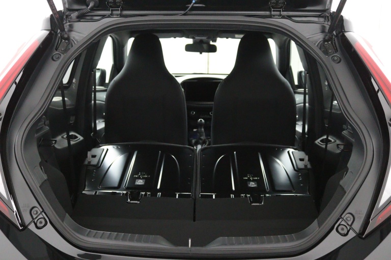 Toyota Aygo X - 1.0 VVT-i MT Premium 23