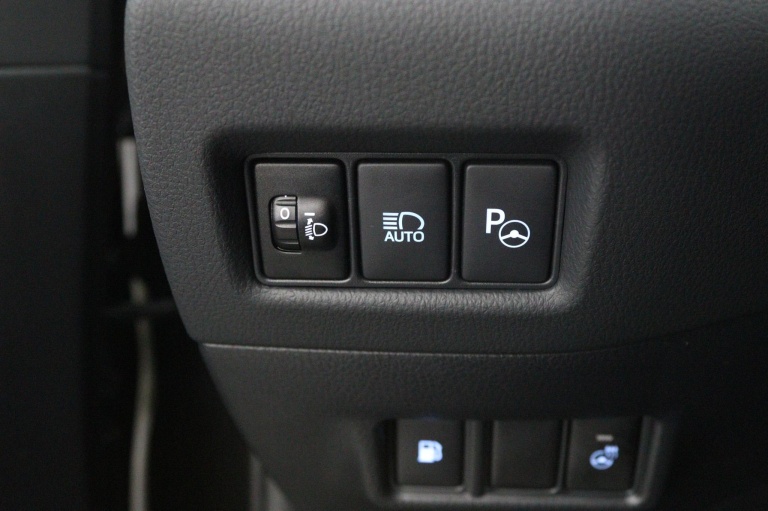 Toyota C-HR - 1.8 Hybrid Style 30