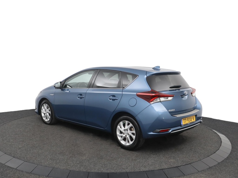 Toyota Auris - 1.8 Hybrid Dynamic 12