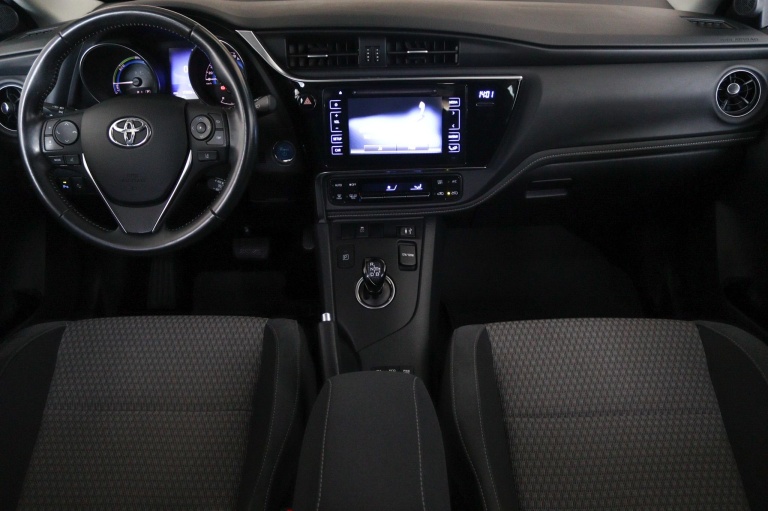 Toyota Auris - 1.8 Hybrid Dynamic 4