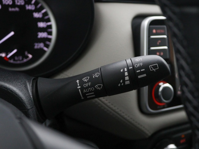 Nissan Micra - 1.0 IG-T N-Connecta