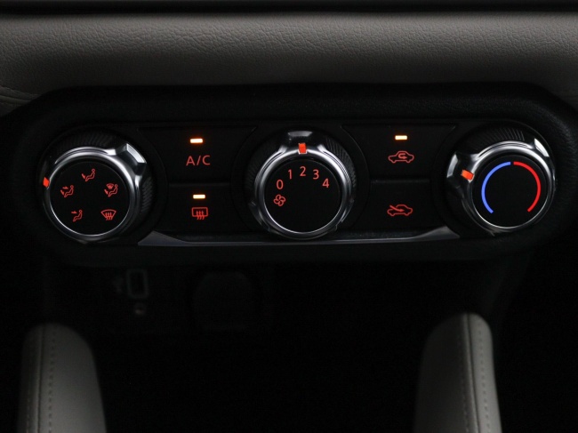 Nissan Micra - 1.0 IG-T N-Connecta