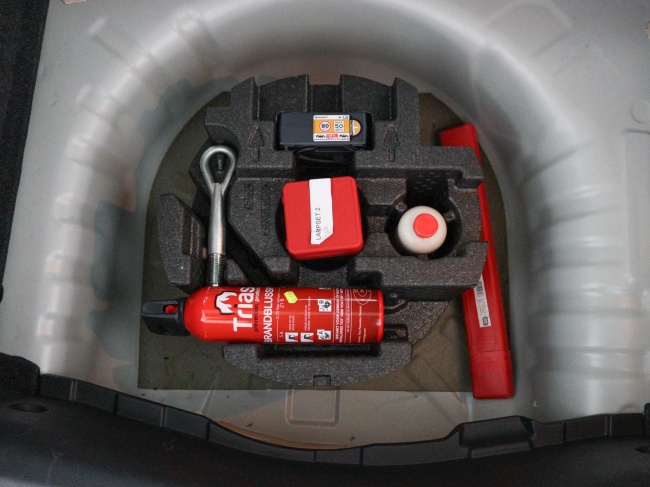 Nissan Micra - 1.0 IG-T N-Connecta