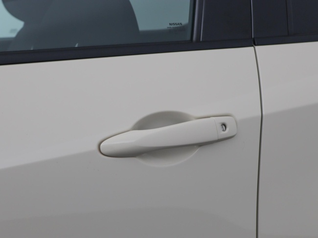 Nissan Micra - 1.0 IG-T N-Connecta