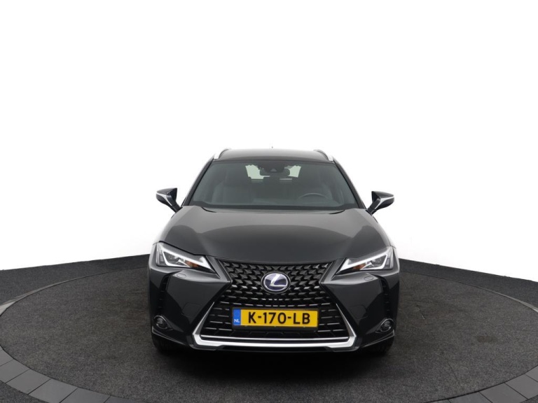 Lexus UX - 300e Business 54 kWh 15