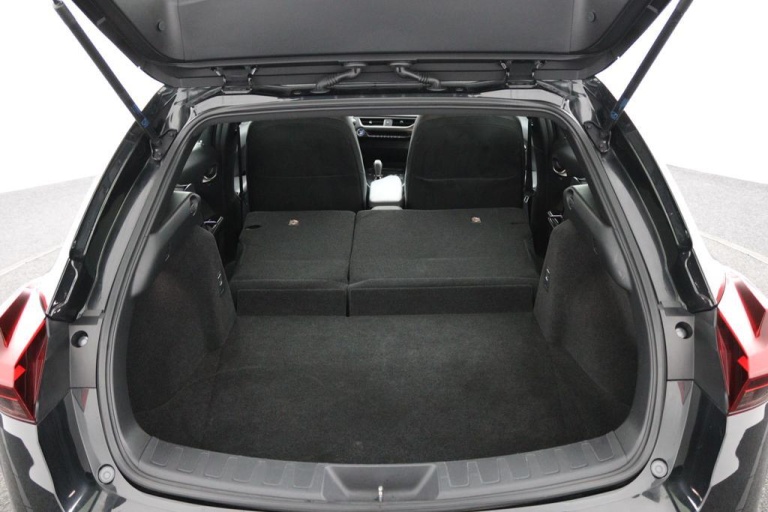 Lexus UX - 300e Business 54 kWh 24