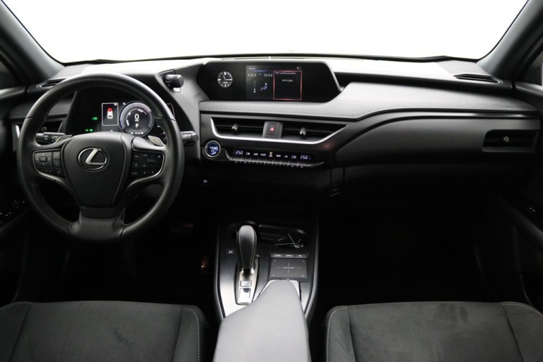 Lexus UX - 300e Business 54 kWh 4