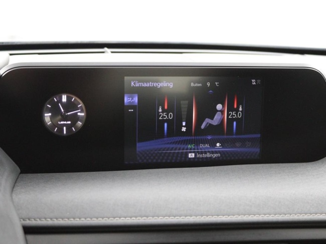 Lexus UX - 300e Business 54 kWh