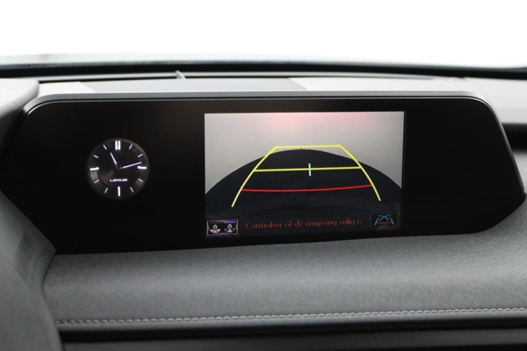 Lexus UX - 300e Business 54 kWh 7