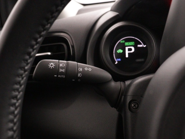 Toyota Yaris - 1.5 Hybrid Executive Limited