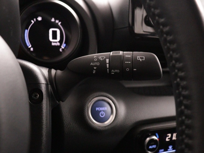 Toyota Yaris - 1.5 Hybrid Executive Limited