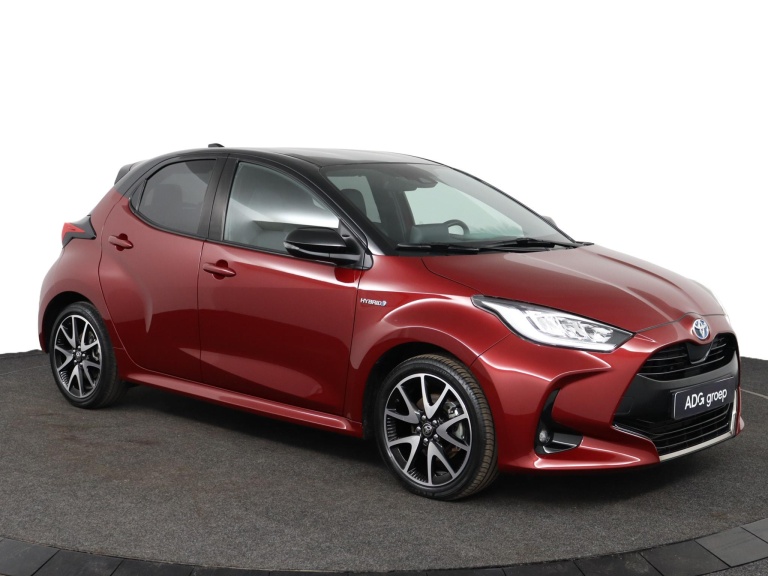 Toyota Yaris - 1.5 Hybrid Executive 14