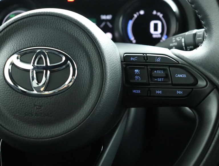 Toyota Yaris - 1.5 Hybrid Executive 21