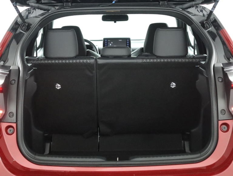 Toyota Yaris - 1.5 Hybrid Executive 24