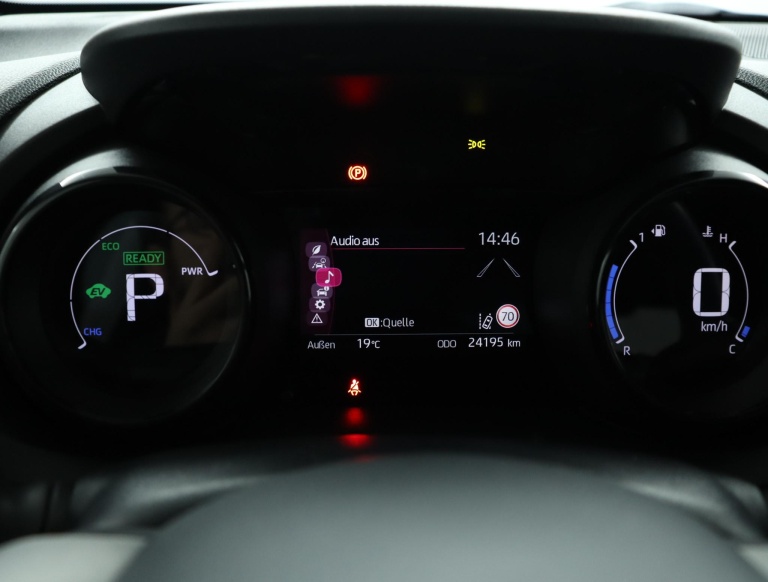 Toyota Yaris - 1.5 Hybrid Executive 45