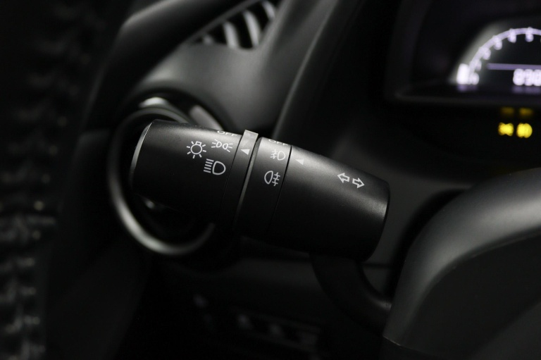 Mazda 2 - 1.5 Skyactiv-G Dynamic+ 13