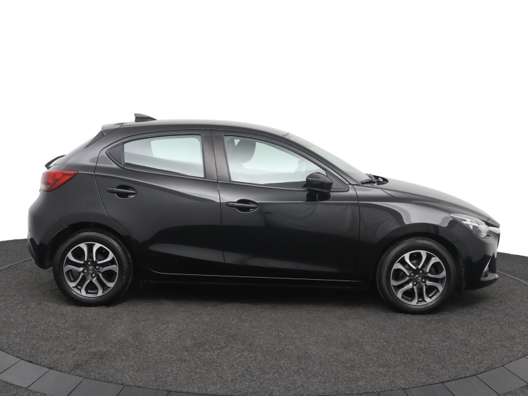 Mazda 2 - 1.5 Skyactiv-G Dynamic+ 6