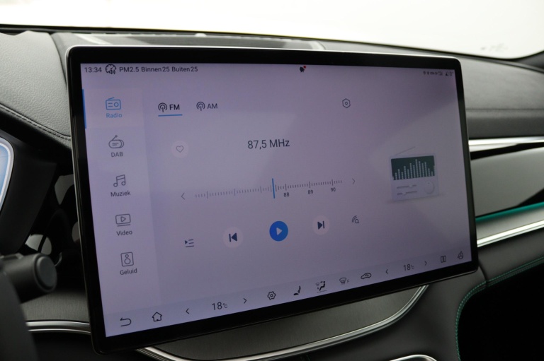 BYD SEAL U - 1.5 DM-i FWD Boost 26