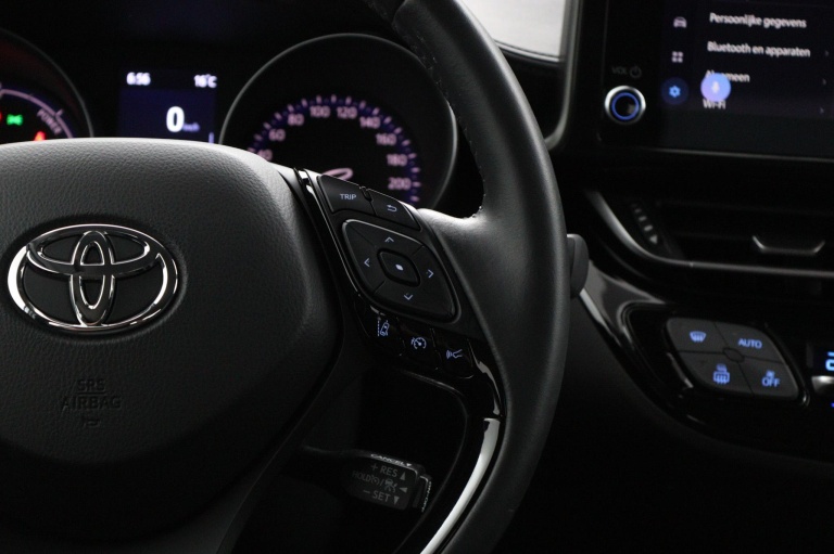 Toyota C-HR - 1.8 Hybrid Dynamic 21
