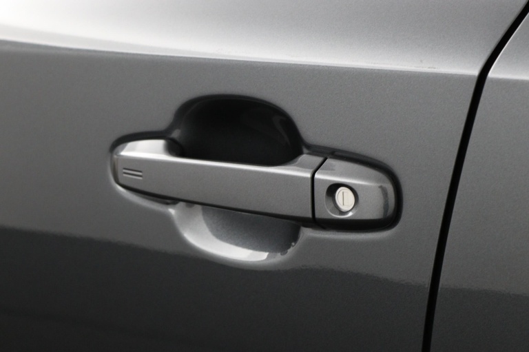 Toyota C-HR - 1.8 Hybrid Dynamic 36