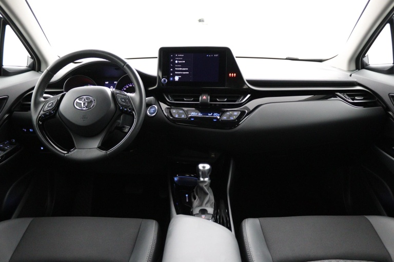 Toyota C-HR - 1.8 Hybrid Dynamic 4