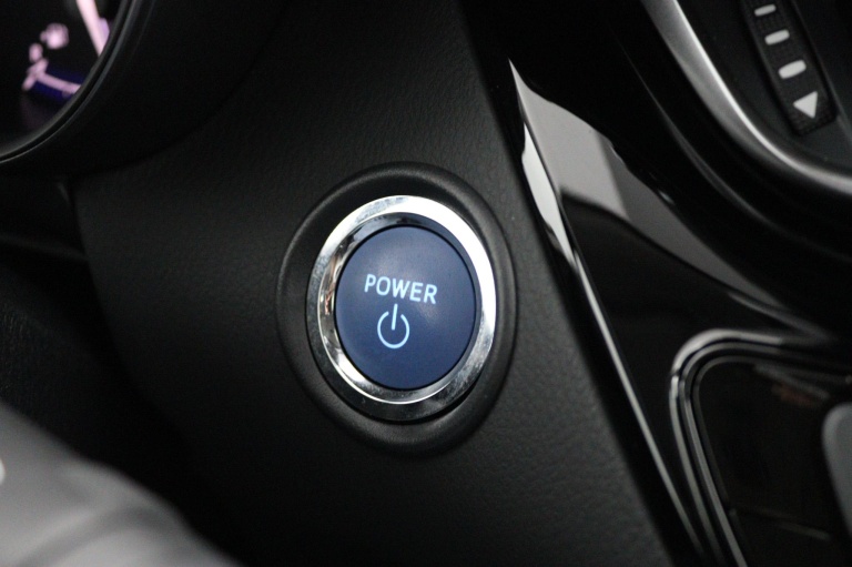 Toyota C-HR - 1.8 Hybrid Dynamic 40