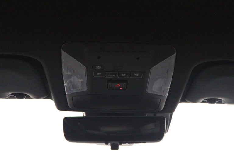 Toyota RAV4 - 2.5 Plug-in Hybrid AWD Dynamic 33