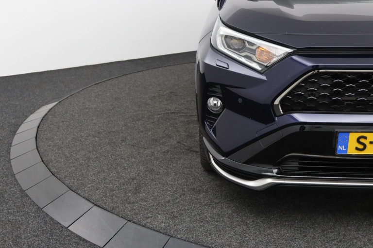 Toyota RAV4 - 2.5 Plug-in Hybrid AWD Dynamic 36