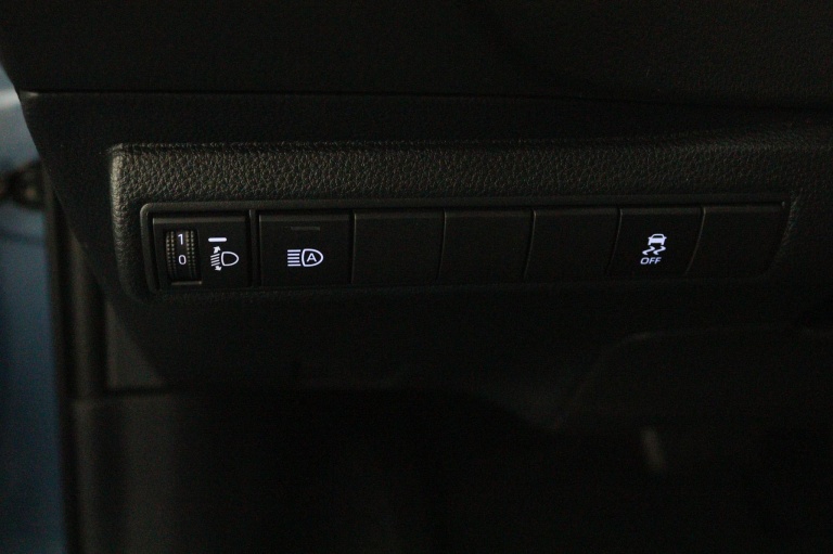 Toyota Corolla Touring Sports - 1.8 Hybrid Dynamic 34