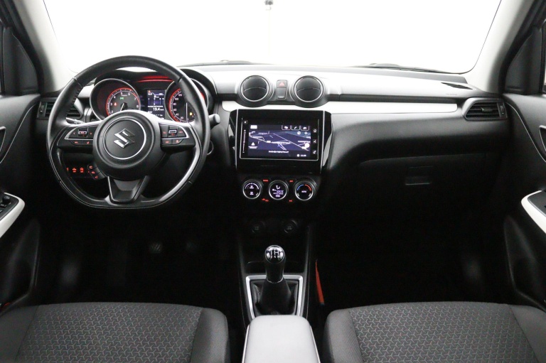 Suzuki Swift - 1.2 Stijl Smart Hybrid 11