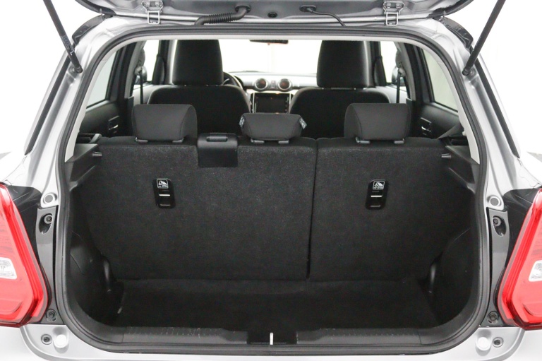 Suzuki Swift - 1.2 Stijl Smart Hybrid 29