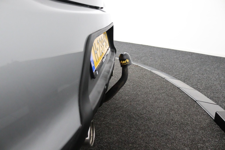 Suzuki Swift - 1.2 Stijl Smart Hybrid 35