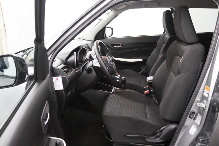 Suzuki Swift - 1.2 Stijl Smart Hybrid 9