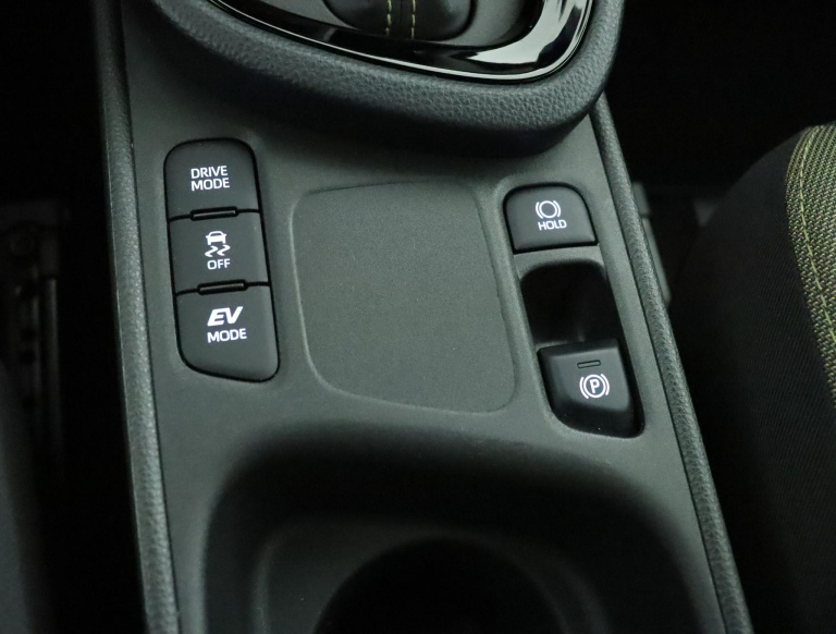 Toyota Yaris Cross - 1.5 Hybrid Explore 56