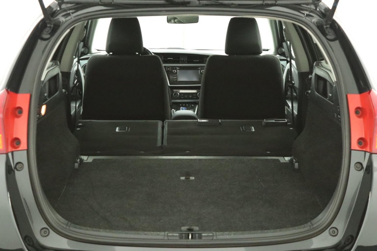 Toyota Auris Touring Sports - 1.8 Hybrid Lease 26