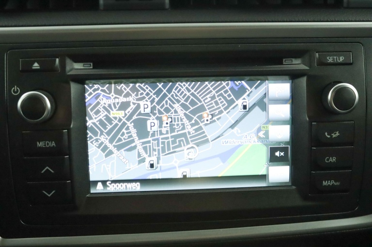 Toyota Auris Touring Sports - 1.8 Hybrid Lease 28