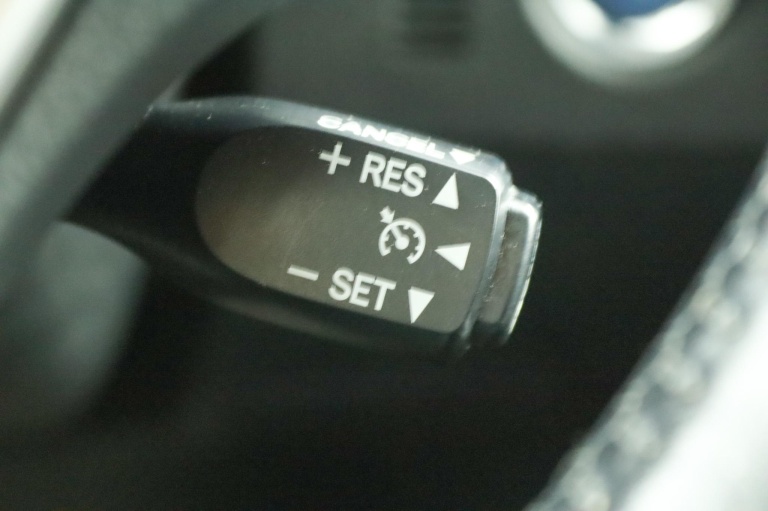 Toyota Auris Touring Sports - 1.8 Hybrid Lease 45