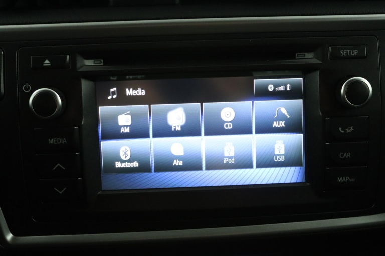Toyota Auris Touring Sports - 1.8 Hybrid Lease 55