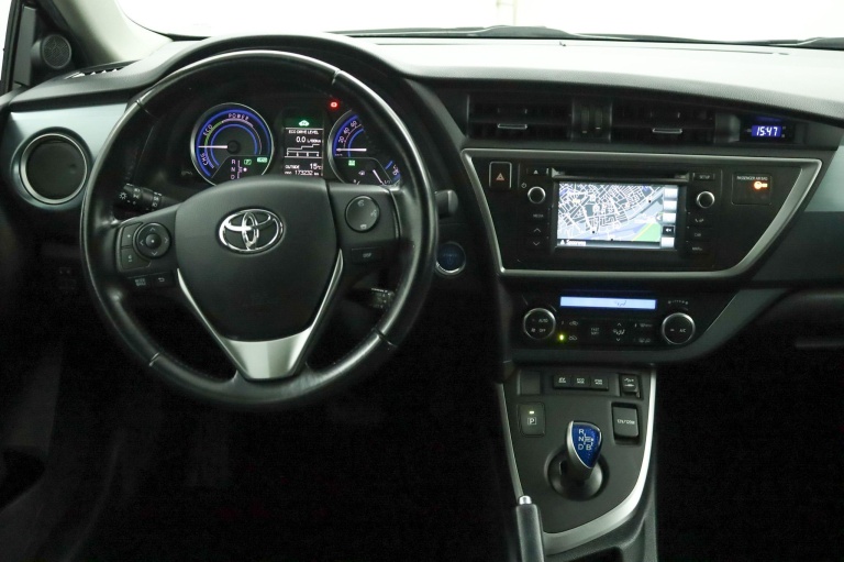 Toyota Auris Touring Sports - 1.8 Hybrid Lease 63
