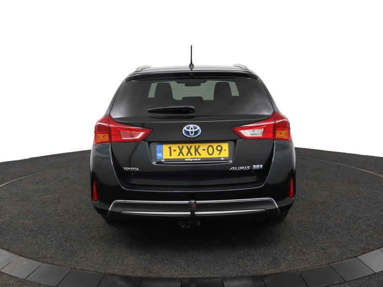 Toyota Auris Touring Sports - 1.8 Hybrid Lease 67