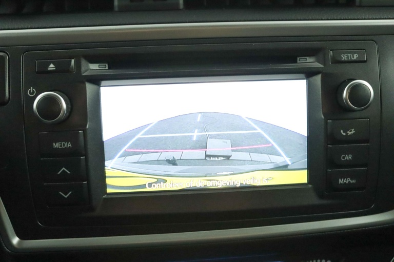 Toyota Auris Touring Sports - 1.8 Hybrid Lease 9