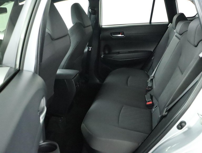 Toyota Corolla Cross - Hybrid 140 Style 18