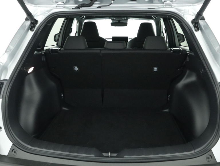 Toyota Corolla Cross - Hybrid 140 Style 24