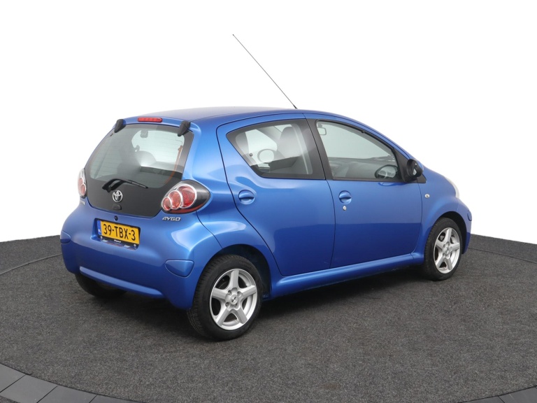 Toyota Aygo - 1.0-12V Comfort Navigator 2