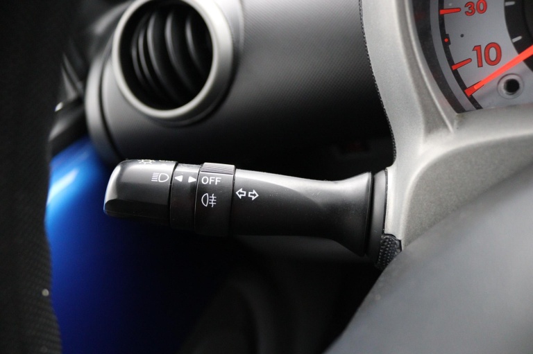 Toyota Aygo - 1.0-12V Comfort Navigator 26
