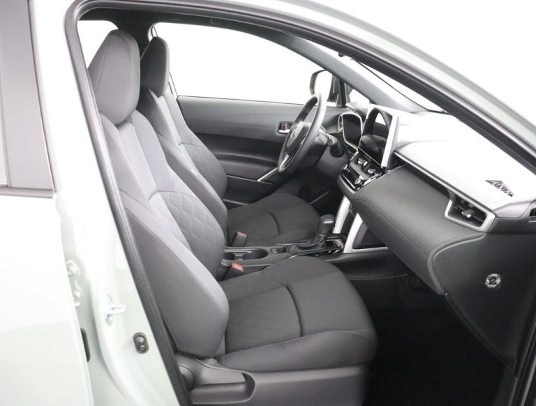 Toyota Corolla Cross - Hybrid 140 Active 17